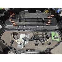 Bear Cruzer G3 Compound Bow Field Ready Package